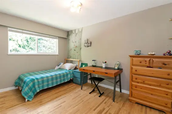 1422 Dempsey Road, North Vancouver For Sale - image 9