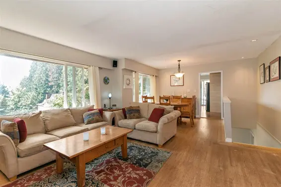 1422 Dempsey Road, North Vancouver For Sale - image 3