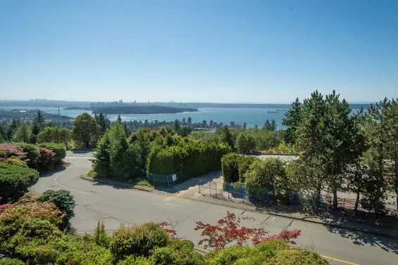 68 2212 Folkestone Way, West Vancouver For Sale - image 18