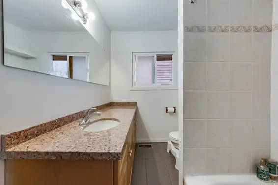 1536 Bond Street, North Vancouver For Sale - image 12