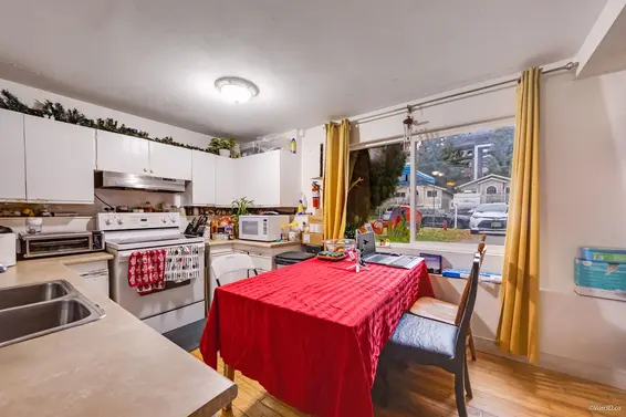 1536 Bond Street, North Vancouver For Sale - image 18