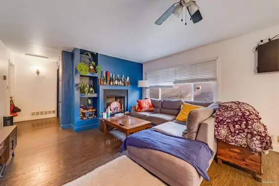 1536 Bond Street, North Vancouver For Sale - image 6