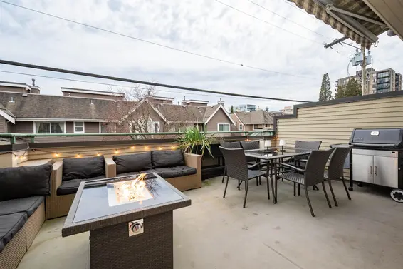 5 229 East 8th Street, North Vancouver For Sale - image 12