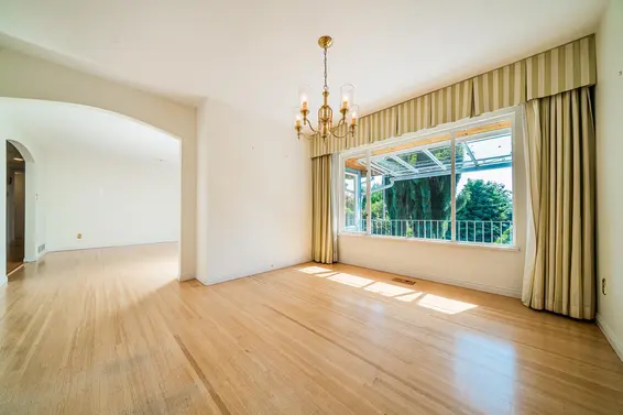 1346 Whitby Road, West Vancouver For Sale - image 14