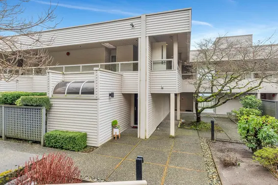 107 2274 Folkestone Way, West Vancouver For Sale - image 3