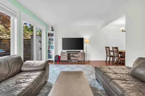 39 1910 Cedar Village Crescent, North Vancouver For Sale - image 4