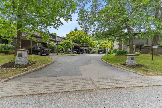 39 1910 Cedar Village Crescent, North Vancouver For Sale - image 40