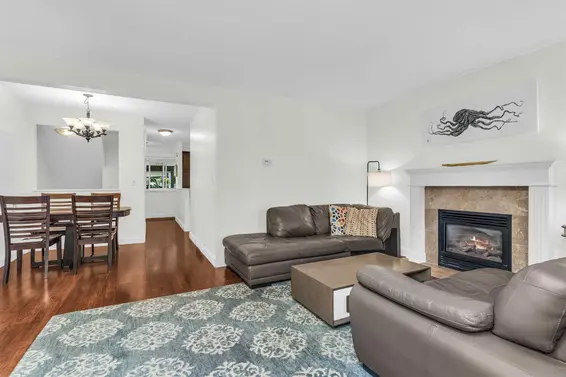 39 1910 Cedar Village Crescent, North Vancouver For Sale - image 5