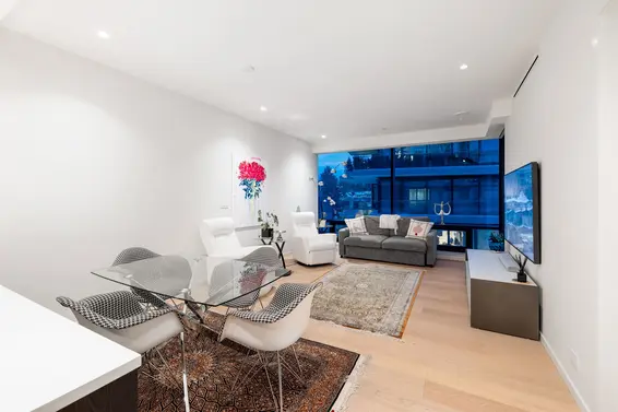 402 1355 Bellevue Avenue, West Vancouver For Sale - image 11