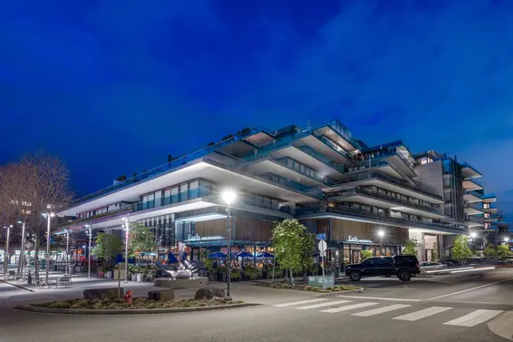 402 1355 Bellevue Avenue, West Vancouver For Sale - image 3