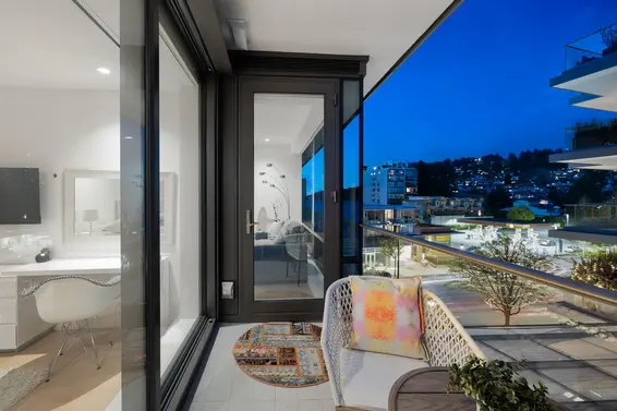 402 1355 Bellevue Avenue, West Vancouver For Sale - image 4