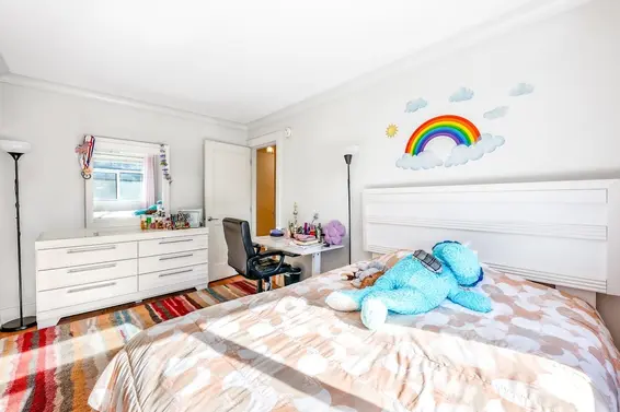 38 889 Tobruck Avenue, North Vancouver For Sale - image 23