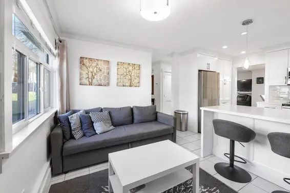 38 889 Tobruck Avenue, North Vancouver For Sale - image 32