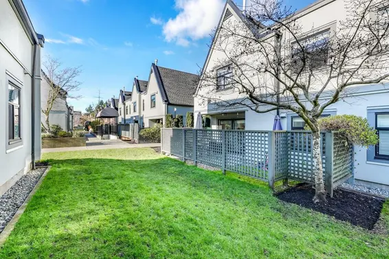 38 889 Tobruck Avenue, North Vancouver For Sale - image 40