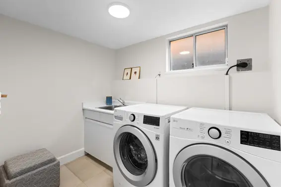 6364 Nelson Avenue, West Vancouver For Sale - image 27