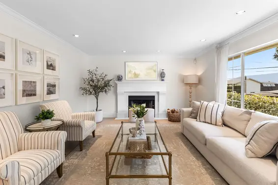 6364 Nelson Avenue, West Vancouver For Sale - image 3