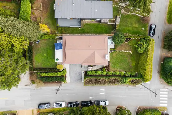 6364 Nelson Avenue, West Vancouver For Sale - image 36