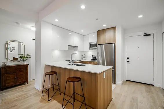 G03 715 West 15Th Street, North Vancouver For Sale - image 10