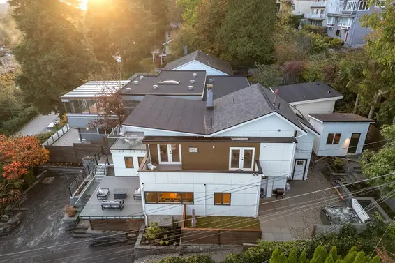1140 West 17 Street, North Vancouver For Sale - image 39