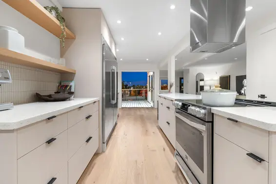 1140 West 17 Street, North Vancouver For Sale - image 6