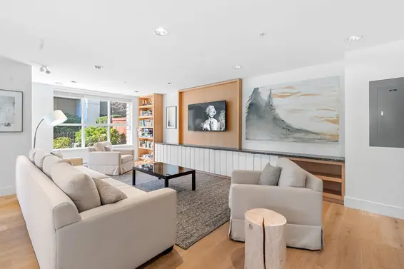 301 3205 Mountain Highway, North Vancouver For Sale - image 37