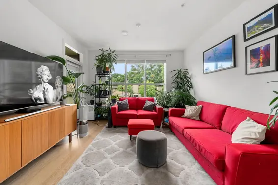301 3205 Mountain Highway, North Vancouver For Sale - image 4