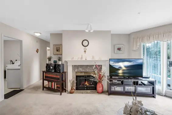 312 2020 Cedar Village Crescent, North Vancouver For Sale - image 3