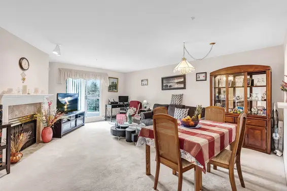 312 2020 Cedar Village Crescent, North Vancouver For Sale - image 4