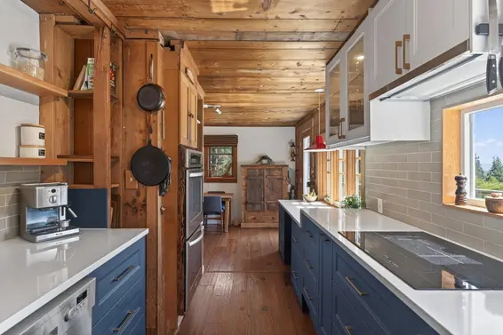 1371 Borthwick Road, North Vancouver For Sale - image 14