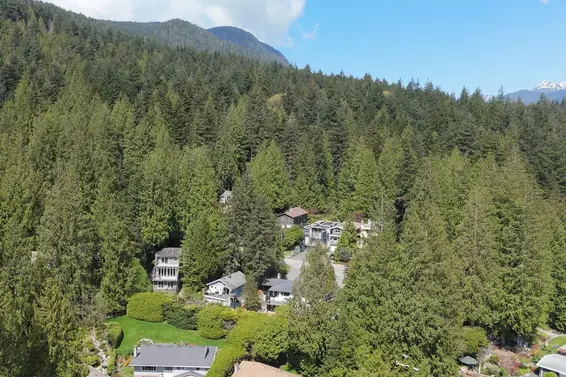 1371 Borthwick Road, North Vancouver For Sale - image 33