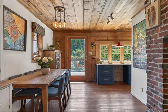 1371 Borthwick Road, North Vancouver For Sale - image 7