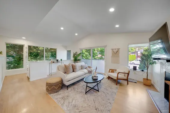 1911 Mahon Avenue, North Vancouver For Sale - image 10