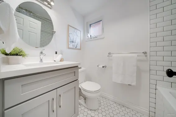 1911 Mahon Avenue, North Vancouver For Sale - image 22
