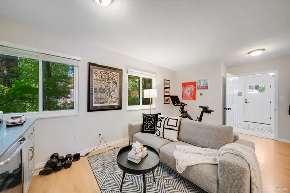 1911 Mahon Avenue, North Vancouver For Sale - image 25