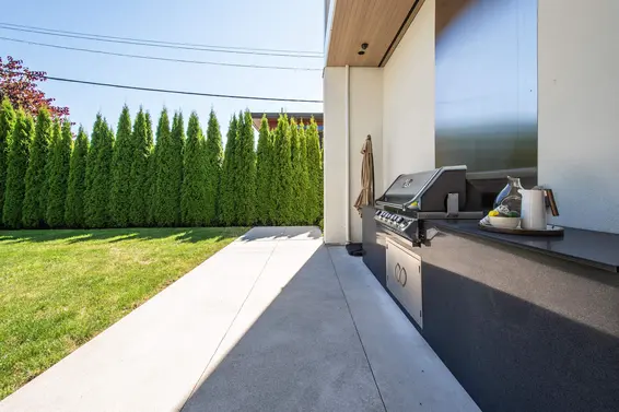 4262 Lions Avenue, North Vancouver For Sale - image 11