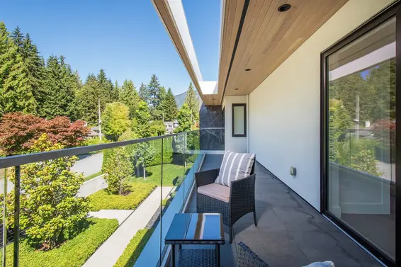 4262 Lions Avenue, North Vancouver For Sale - image 27