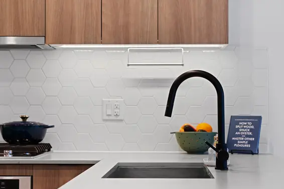 27 533 East 3rd Street, North Vancouver For Sale - image 11