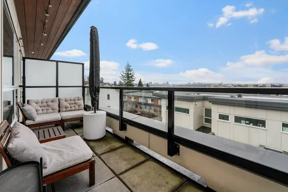 27 533 East 3rd Street, North Vancouver For Sale - image 28