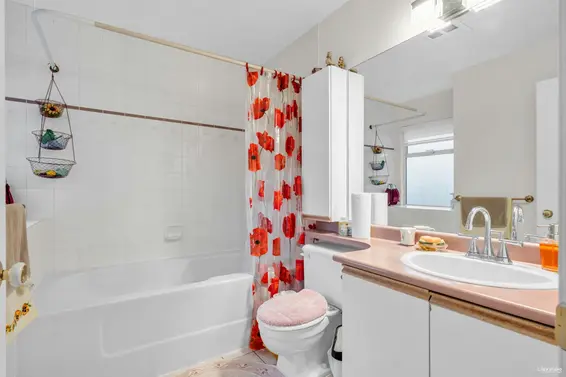 8 815 Tobruck Avenue, North Vancouver For Sale - image 10