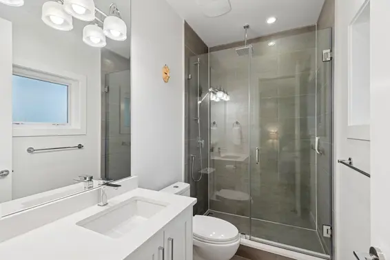 2008 Larson Road, North Vancouver For Sale - image 14