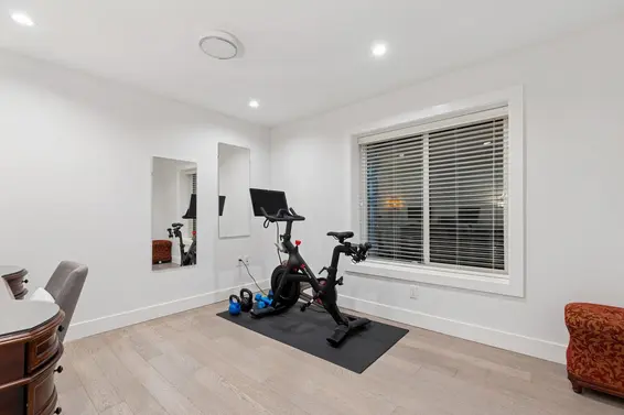 2008 Larson Road, North Vancouver For Sale - image 20