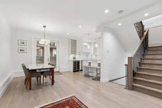 2008 Larson Road, North Vancouver For Sale - image 6