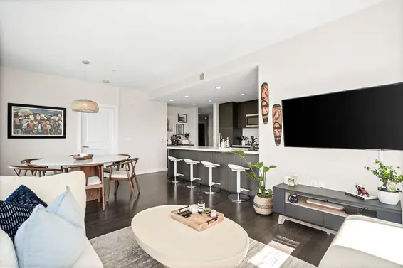 306 277 West 1st Street, North Vancouver For Sale - image 9