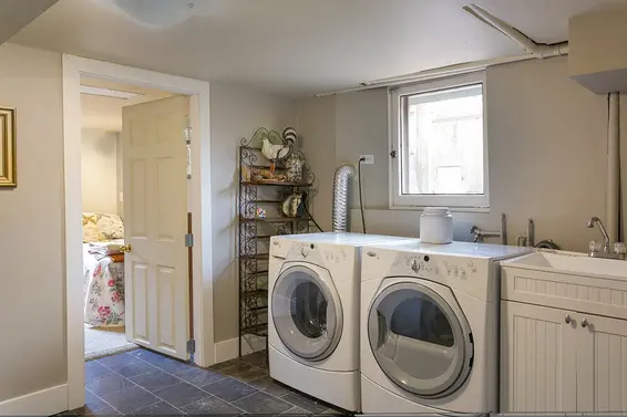 334 East 9Th Street, North Vancouver For Sale - image 13