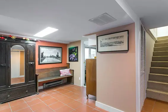 334 East 9Th Street, North Vancouver For Sale - image 7