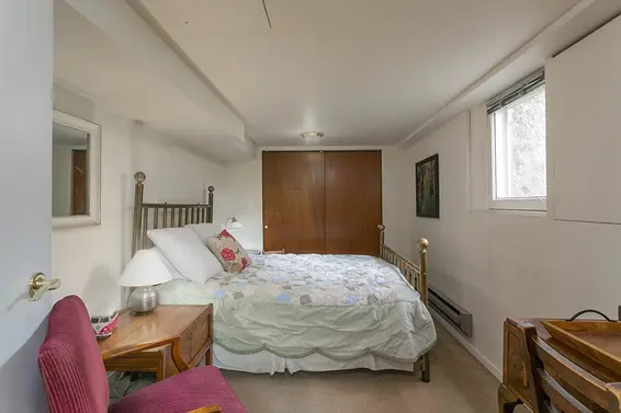 334 East 9Th Street, North Vancouver For Sale - image 8