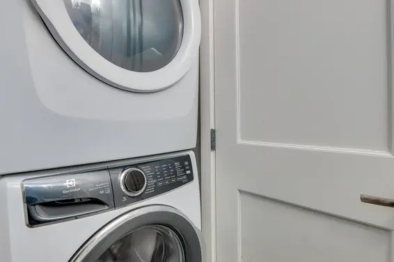 304 3711 Delbrook Avenue, North Vancouver For Sale - image 24