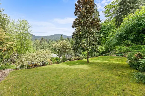 5566 Gallagher Place, West Vancouver For Sale - image 28