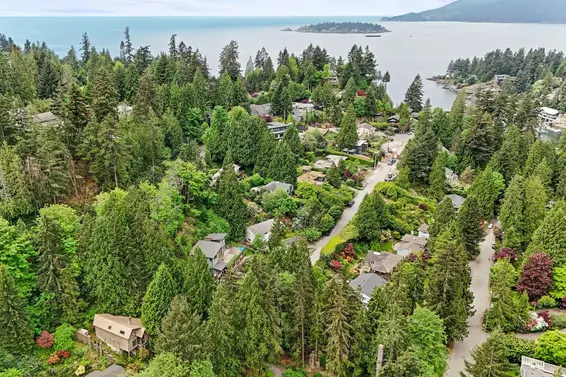 5566 Gallagher Place, West Vancouver For Sale - image 32