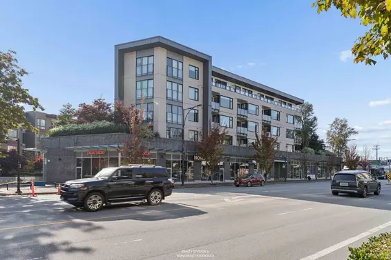 313 725 Marine Drive, North Vancouver For Sale - image 31